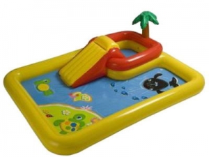 Inflatable Pool with slide