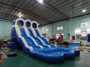 Triple Lane Wave Water Slide