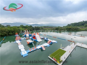 Inflatable Water Parks