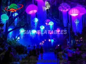 Beautiful LED Hanging Inflatable Jellyfish