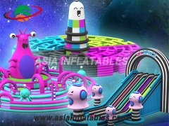 Custom Colourful Art-Zoo Inflatable Theme Park